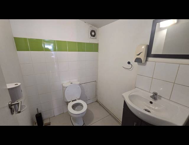 160M² BUILDING TO LET IN BALLITO DISTRICT